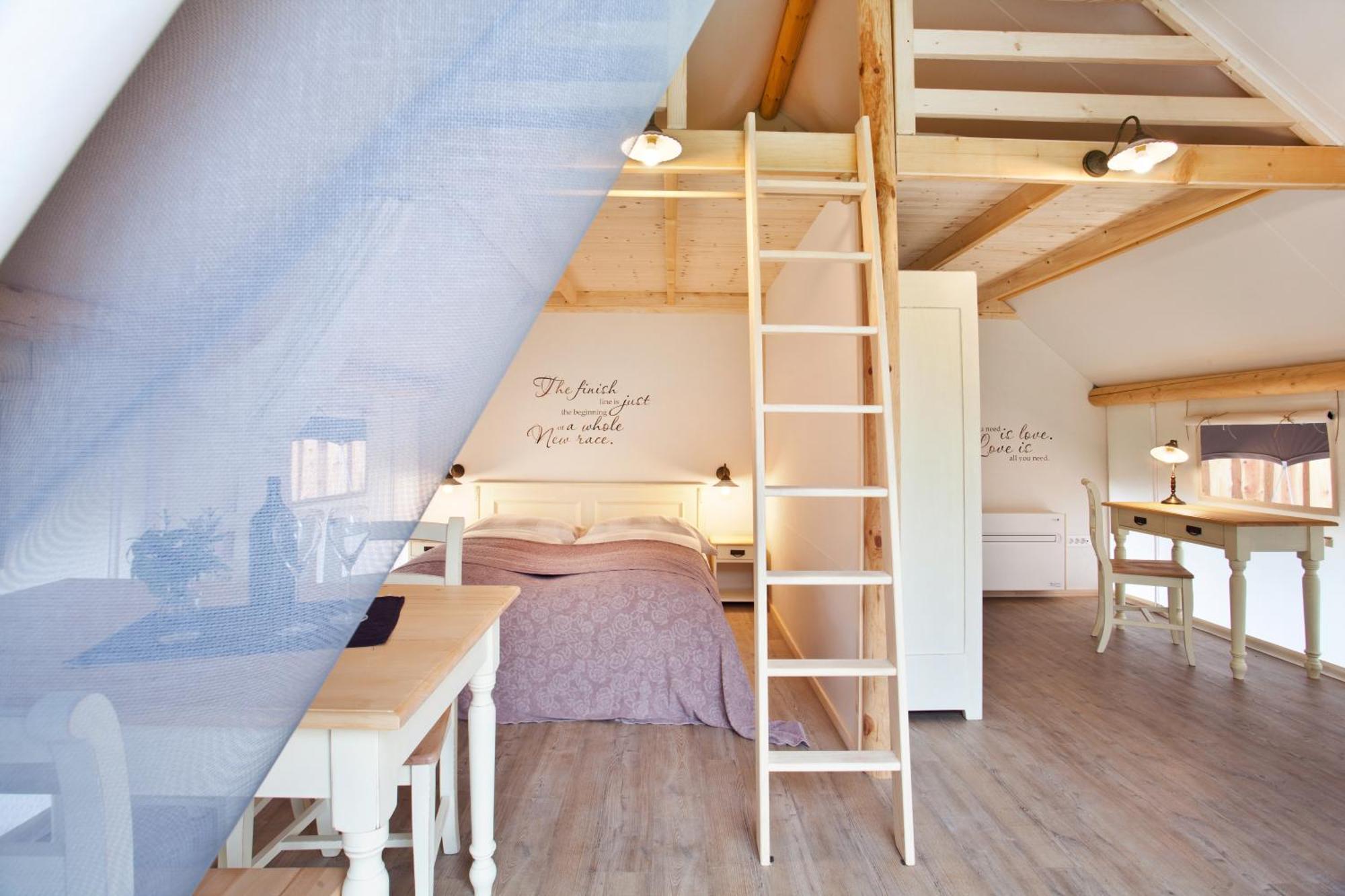 Herbal Glamping Resort Ljubno 外观 照片